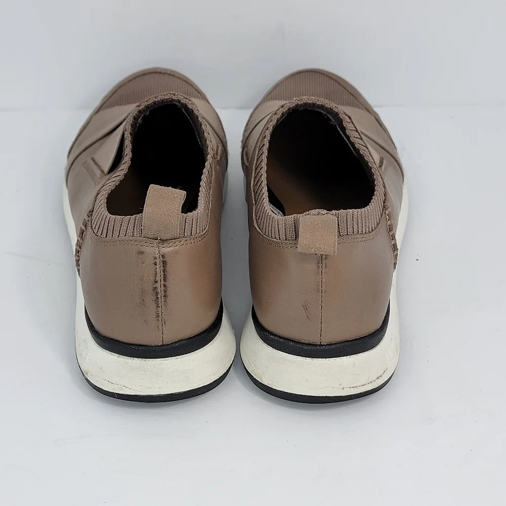Ugg Womens Himari‎ Shoes Size 9.5. #1628